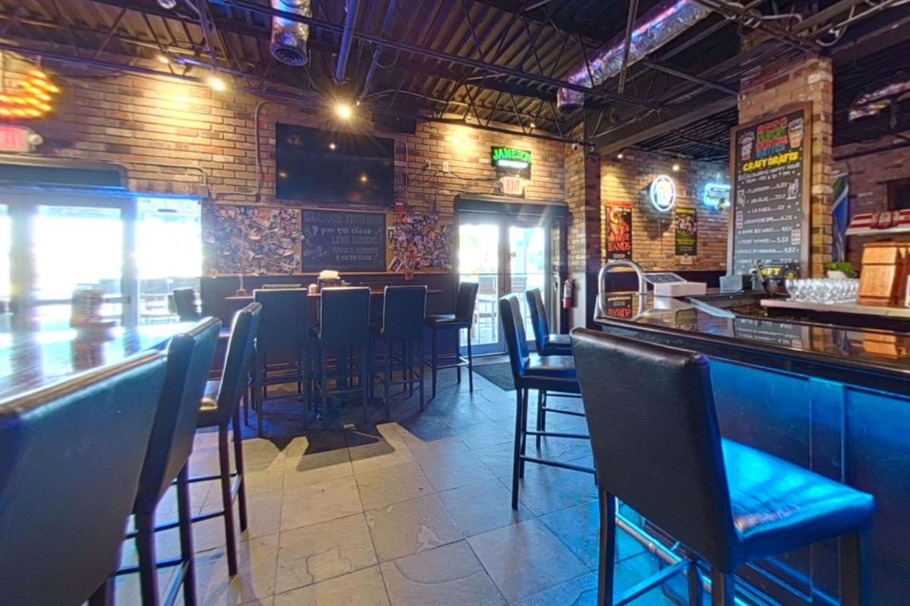 劳德代尔堡机场及邮轮码头罗德威旅馆及套房酒店 戴尼亚 外观 照片